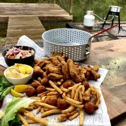 Bayou Classic 10-Quart Sportsman's Choice Aluminum Outdoor Propane Gas Fish Cooker -Grill Collection Bayou Classic 10 Quart Sportsmans Choice Aluminum Outdoor Propane Gas Fish Cooker 7