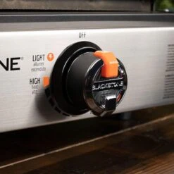 Blackstone 17" Tabletop Propane Gas Griddle -Grill Collection Blackstone 17 Tabletop Propane Gas Griddle 4