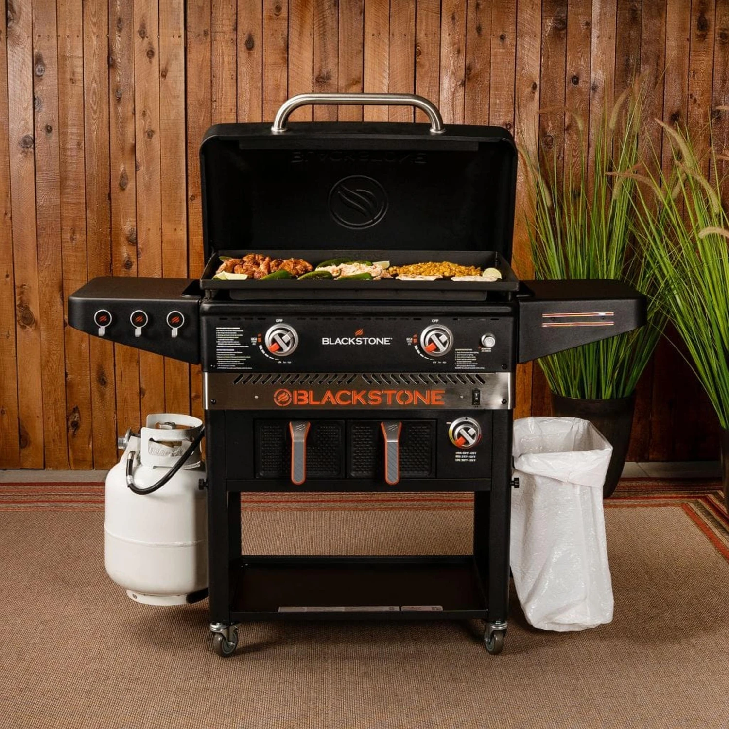 Blackstone 28" Patio Propane Gas Griddle With Airfryer 4 Blackstone 28" Patio Propane Gas Griddle With Airfryer - Image 4