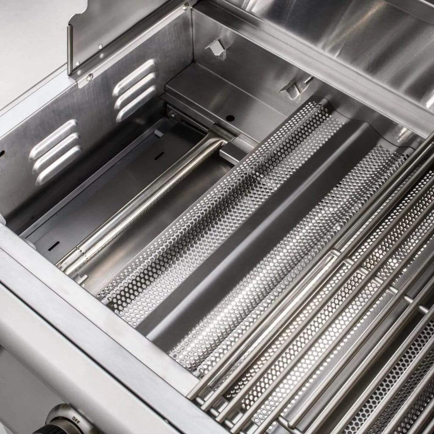 Blaze 32" 4-Burner Prelude LBM Freestanding Gas Grill 8 Blaze 32" 4-Burner Prelude LBM Freestanding Gas Grill - Image 8