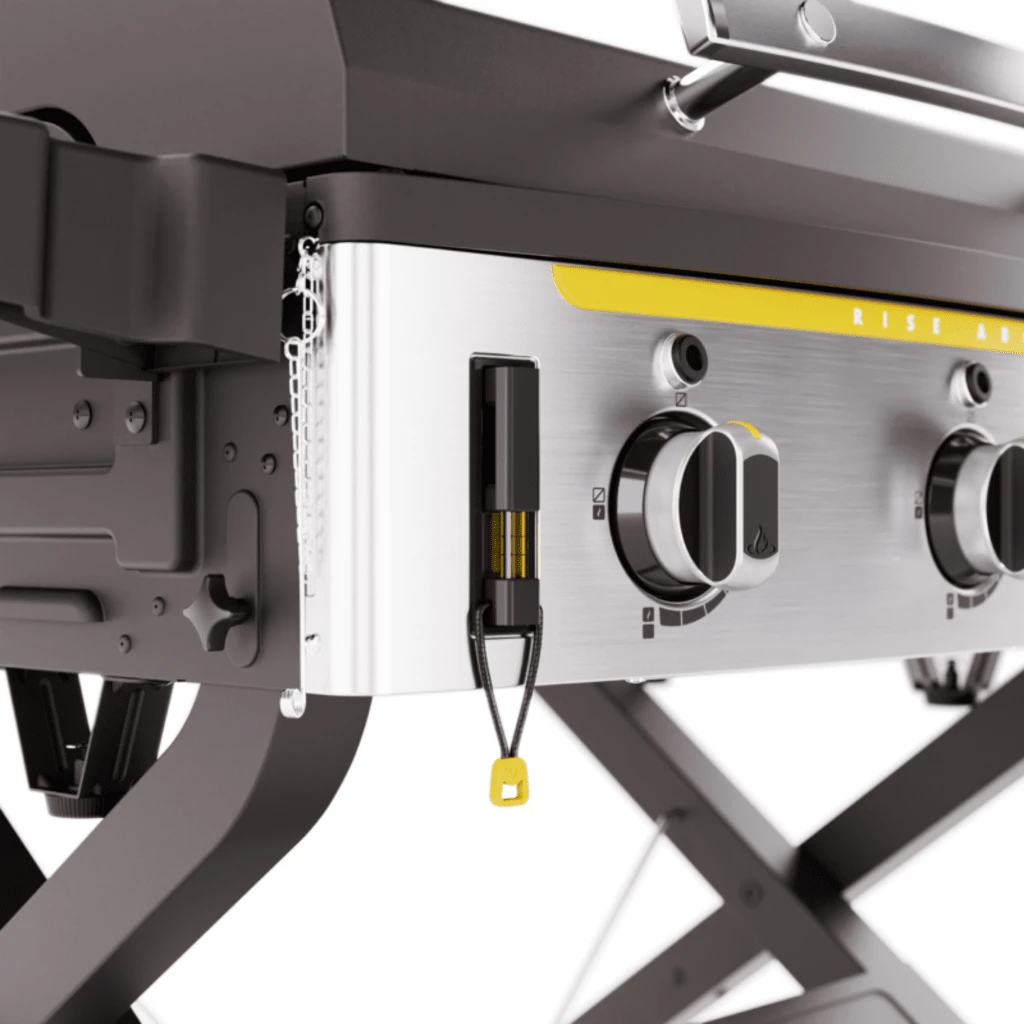 Halo Elite 3B Six Zone Three Burner Freestanding Outdoor Gas Griddle 3 Halo Elite 3B Six Zone Three Burner Freestanding Outdoor Gas Griddle - Image 3