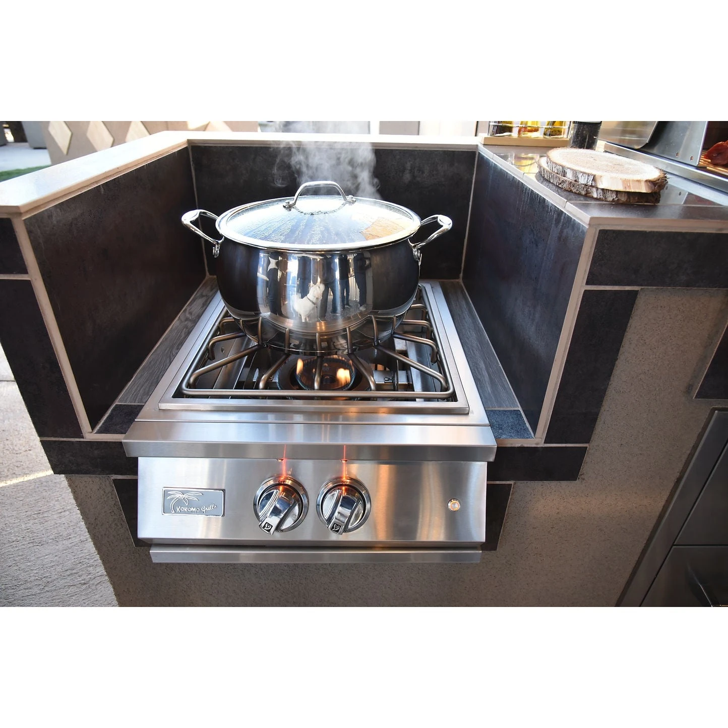 Kokomo Grills Professional 18" Built-in Liquid Propane Gas Power Burner With Led Lights And Removable Grate 8 Kokomo Grills Professional 18" Built-in Liquid Propane Gas Power Burner With Led Lights And Removable Grate - Image 8