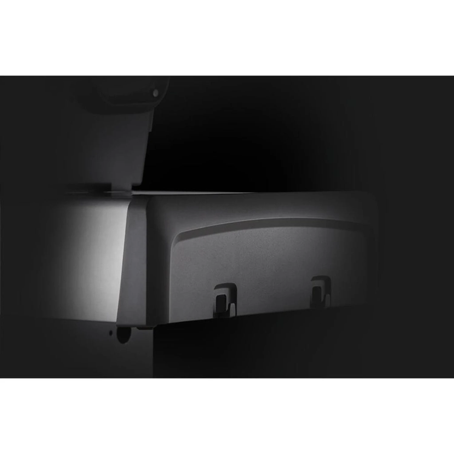 Napoleon 61" Rogue SE 525 RSIB Freestanding Gas Grill With Infrared Rear & Side Burners 13 Napoleon 61" Rogue SE 525 RSIB Freestanding Gas Grill With Infrared Rear & Side Burners - Image 13