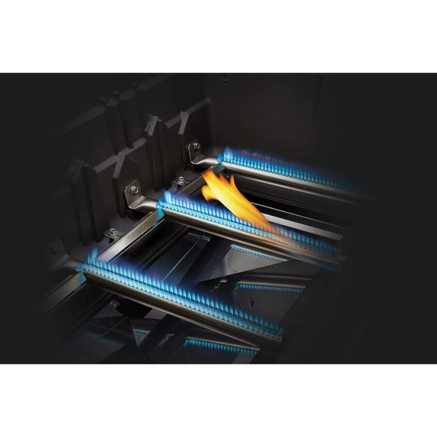 Napoleon 61" Rogue XT 525 SIB Gas Freestanding Grill 12 Napoleon 61" Rogue XT 525 SIB Gas Freestanding Grill - Image 12