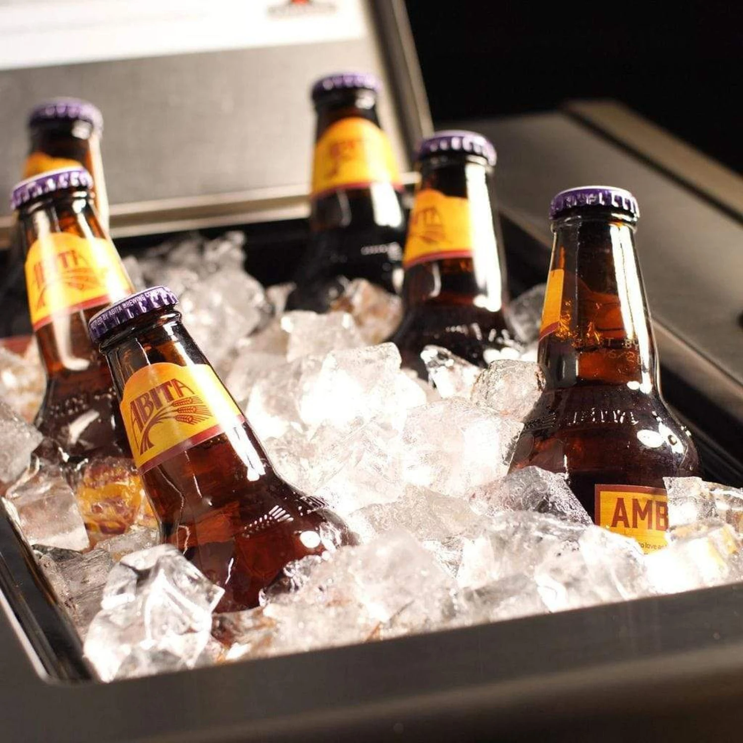 Napoleon Prestige PRO 825 94" Freestanding Natural Gas Grill With Power Side Burner, Infrared Rear & Bottom Burners 15 Napoleon Prestige PRO 825 94" Freestanding Natural Gas Grill With Power Side Burner, Infrared Rear & Bottom Burners - Image 15