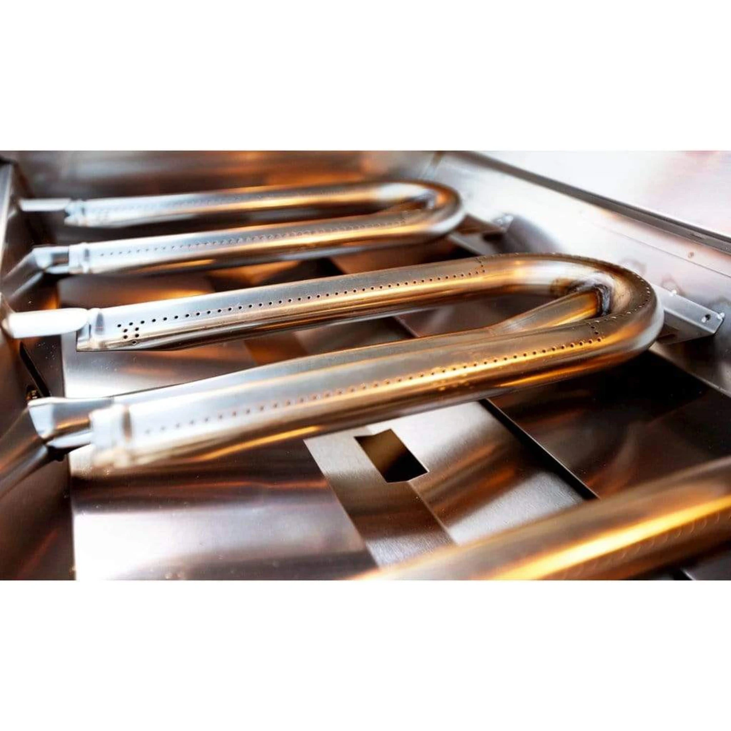 Sole Gourmet TR Series 32" 3-Burner Built-In Natural Gas Grill With Infrared Rear Burner 6 Sole Gourmet TR Series 32" 3-Burner Built-In Natural Gas Grill With Infrared Rear Burner - Image 6