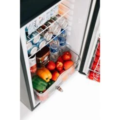 Summerset 21" 4.5 Cu.Ft. Deluxe Right/Left Hinge Compact Refrigerator 9 Summerset 21" 4.5 Cu.Ft. Deluxe Right/Left Hinge Compact Refrigerator -Grill Collection Summerset 21 4 5 Cu Ft Deluxe RightLeft Hinge Compact Refrigerator 3
