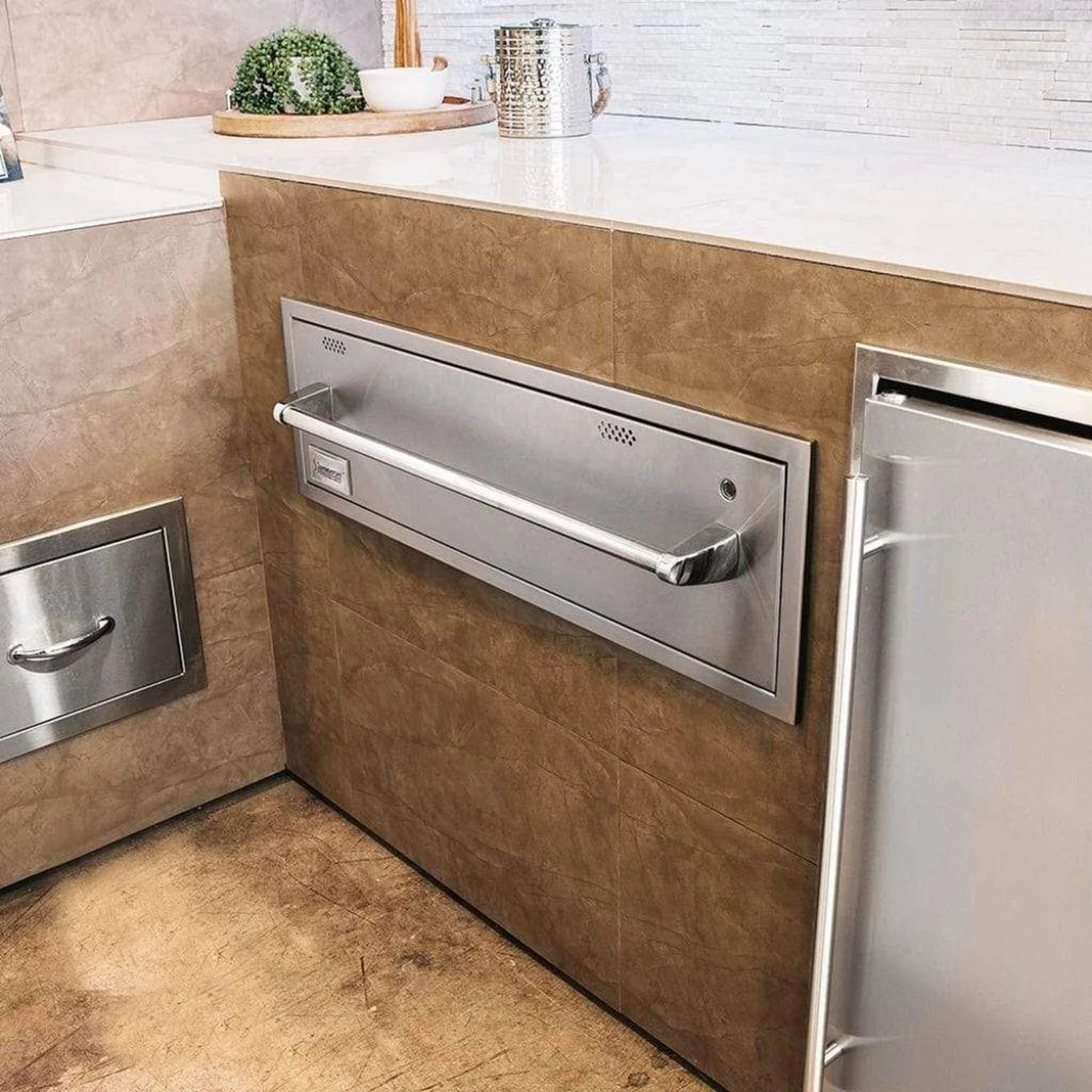 Summerset 36" Stainless Steel Built-In 120V Outdoor Electric Warming Drawer 6 Summerset 36" Stainless Steel Built-In 120V Outdoor Electric Warming Drawer - Image 6