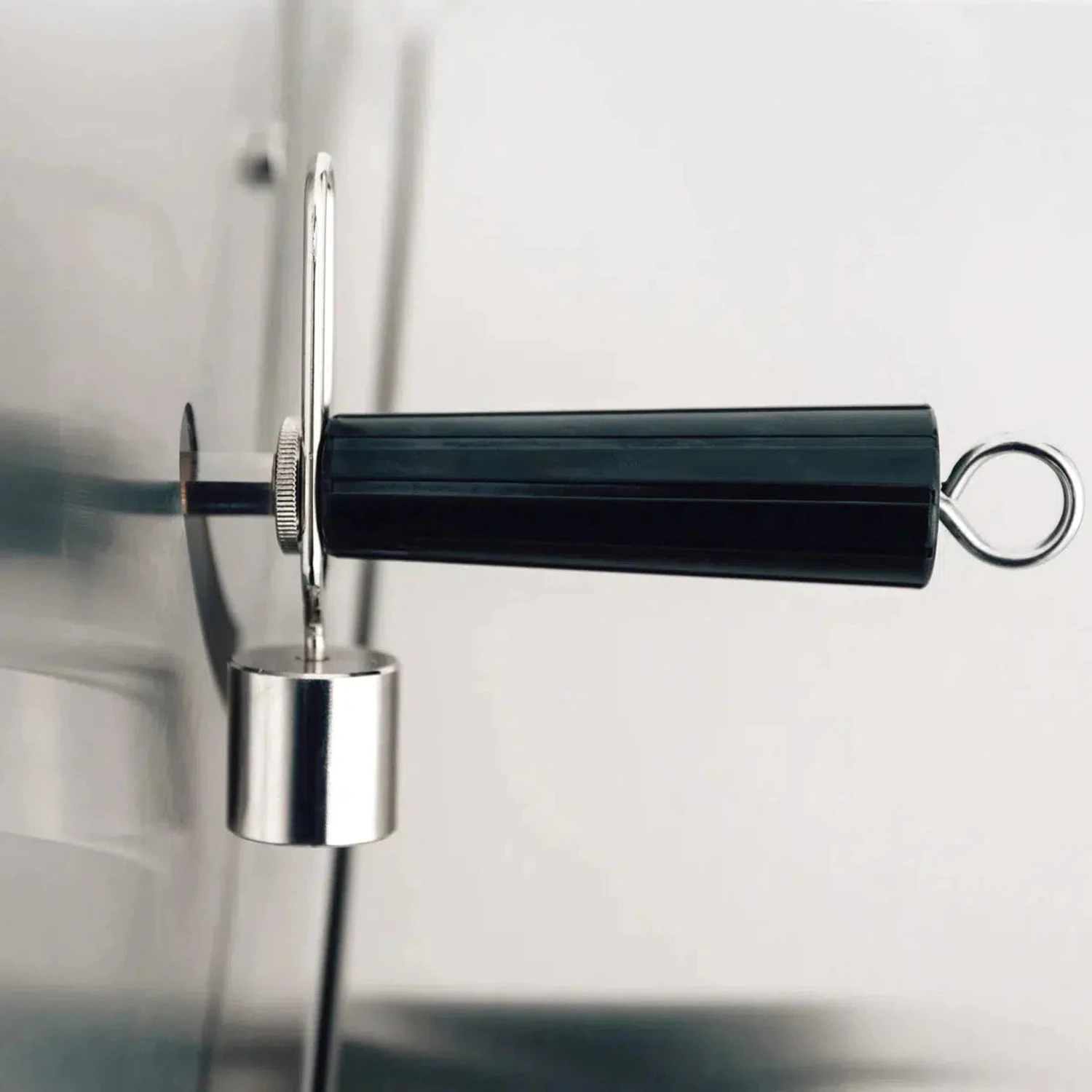 Summerset Sizzler 32" 4-Burner Freestanding Gas Grill 7 Summerset Sizzler 32" 4-Burner Freestanding Gas Grill - Image 7