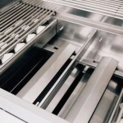 Summerset Sizzler Pro 40" 5-Burner Freestanding Gas Grill -Grill Collection Summerset Sizzler Pro 40 5 Burner Freestanding Gas Grill 7