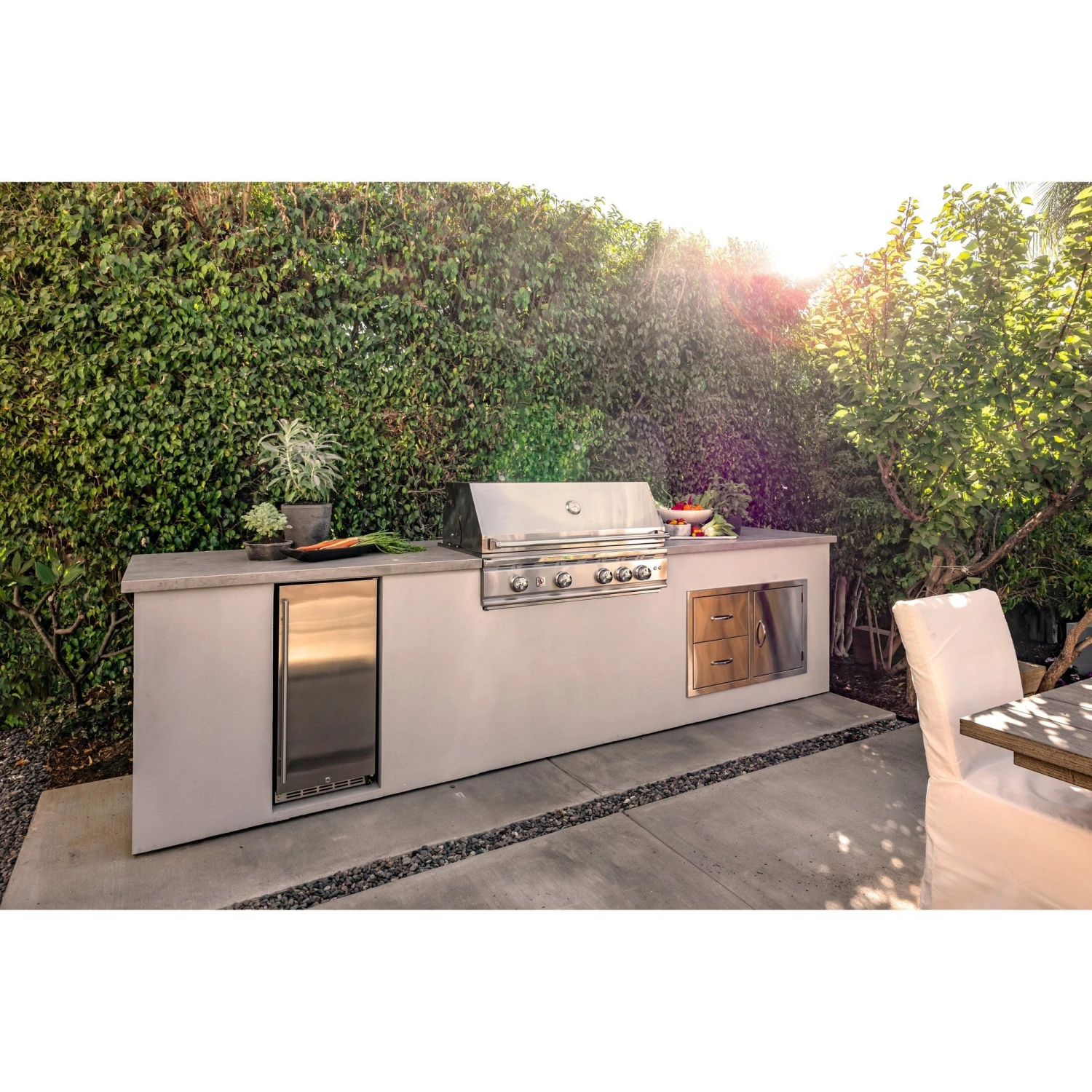 Summerset TRL Deluxe 44" 4-Burner Built-in Gas Grill 3 Summerset TRL Deluxe 44" 4-Burner Built-in Gas Grill - Image 3